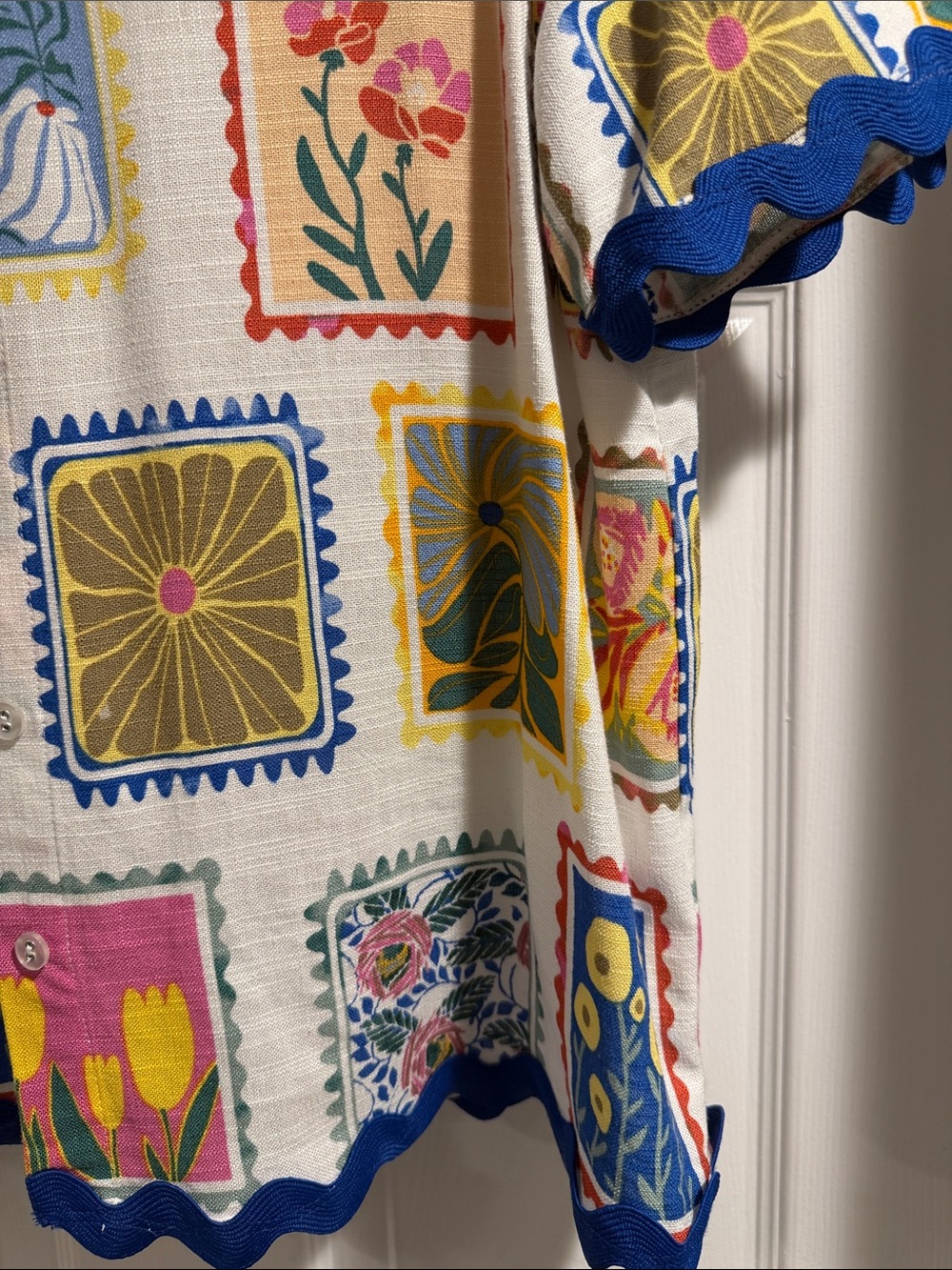 Jane And Delancet Vintage-Inspired Floral Stamp Print Button-Up Top - Multicolor - Picture 3 of 5